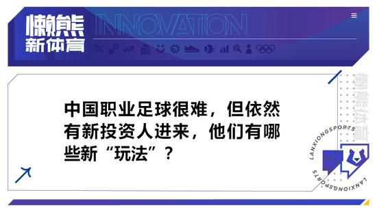 整套海报根据人物角色的性格特点，搭配不同的配色及渐变的光影效果，将人物的职场气质和形象烘托出来